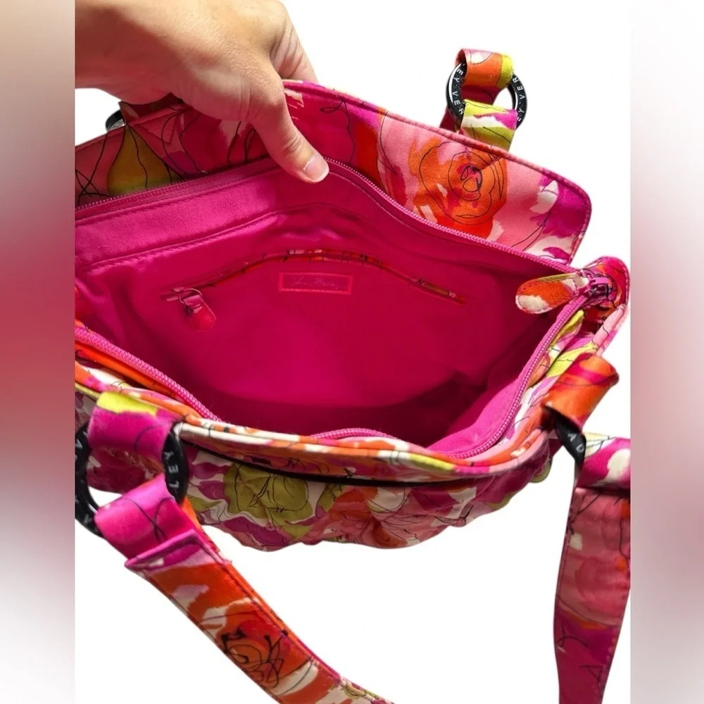 Vera Bradley Quilted Floral Shoulder Bag – Bold Pink & Orange Roses - Picture 5 of 6